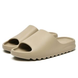 Men Women Sandals Unisex Slippers Clogs Rubber Slippers EU Size 36-45 Couples Beach Shoes